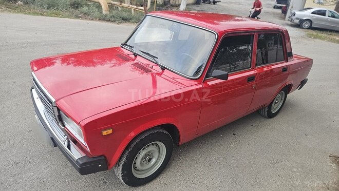 LADA (VAZ) 2107 2008, 98,000 km - 1.6 l - Salyan