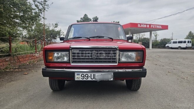 LADA (VAZ) 2107 2008, 98,000 km - 1.6 l - Salyan