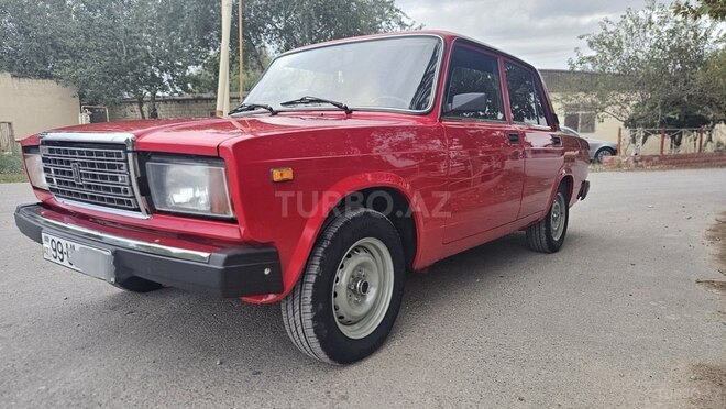 LADA (VAZ) 2107 2008, 98,000 km - 1.6 l - Salyan