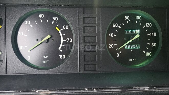 LADA (VAZ) 2107 2008, 98,000 km - 1.6 l - Salyan