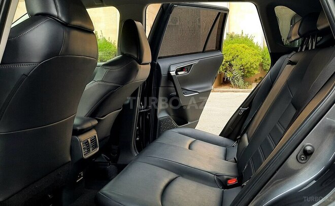 Toyota RAV4 2021, 48,000 km - 2.5 л - Bakı