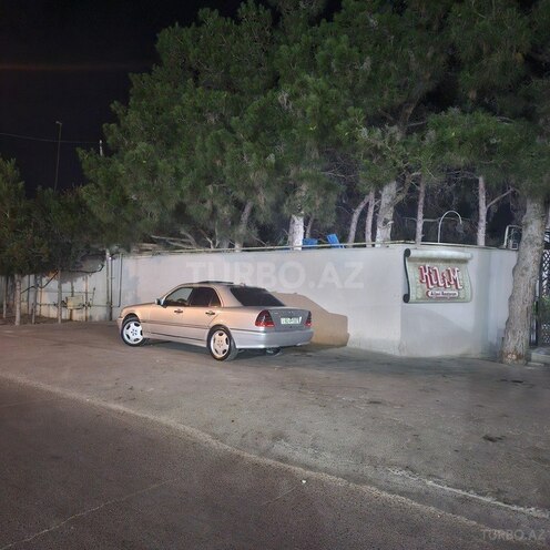 Mercedes C 200 1998, 289,000 km - 2.0 л - Bakı