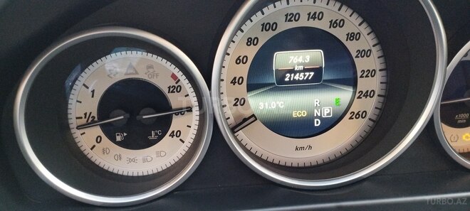 Mercedes E 220 d 2016, 214,300 km - 2.2 l - Bakı