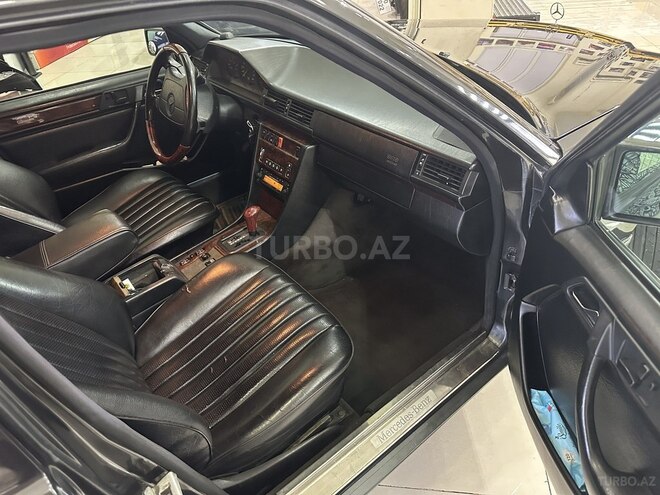 Mercedes E 220 1995, 430,000 km - 2.2 l - Bakı