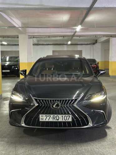 Lexus ES 300h 2023, 43,500 km - 2.5 l - Bakı