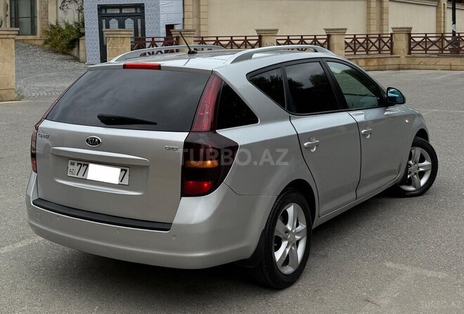 Kia  2008, 320,000 km - 1.6 l - Bakı
