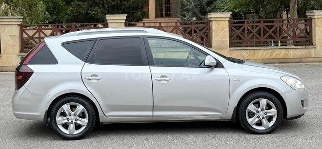 Kia  2008, 320,000 km - 1.6 l - Bakı