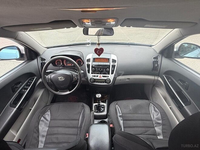 Kia  2008, 320,000 km - 1.6 l - Bakı