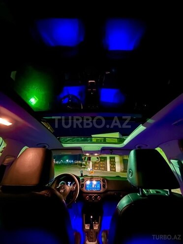 Volkswagen Tiguan 2011, 207,101 km - 2.0 l - Bakı