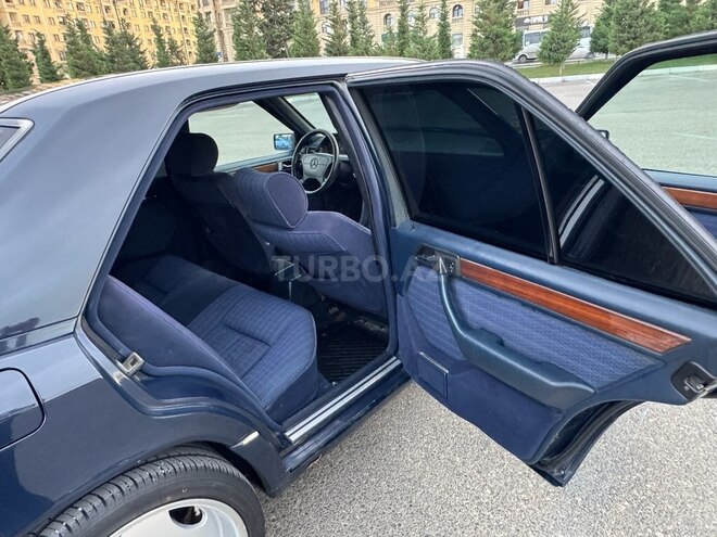 Mercedes E 230 1991, 395,899 km - 2.3 l - Bakı
