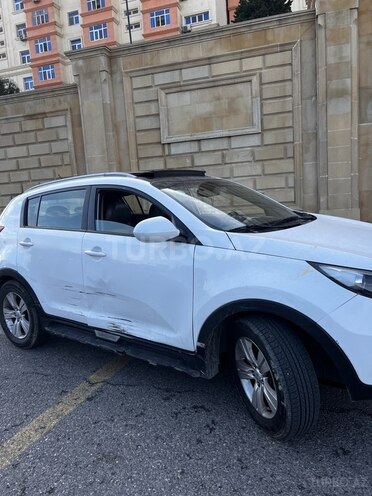 Kia Sportage 2011, 200,000 km - 2.0 l - Bakı