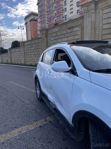 Kia Sportage 2011, 200,000 km - 2.0 l - Bakı