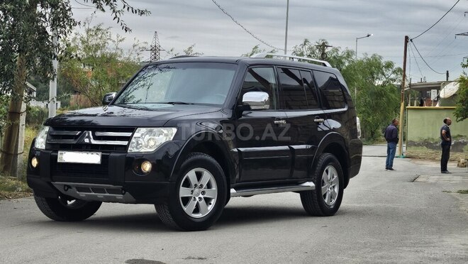 Mitsubishi Pajero 2008, 192,000 km - 3.0 л - Bakı