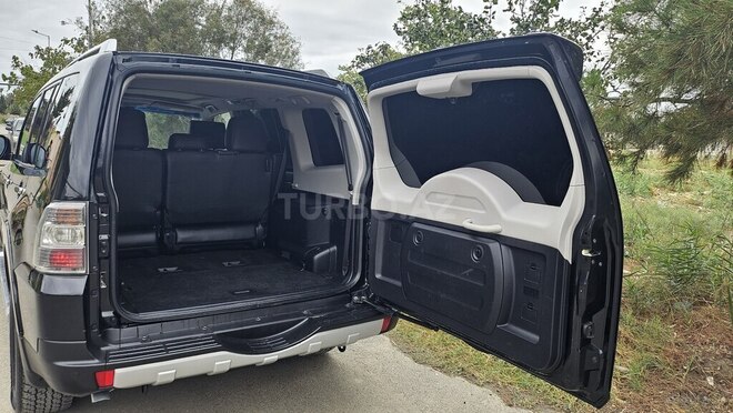 Mitsubishi Pajero 2008, 192,000 km - 3.0 л - Bakı