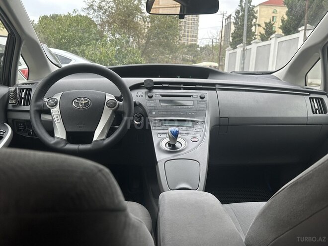 Toyota Prius 2010, 208,000 km - 1.8 л - Bakı
