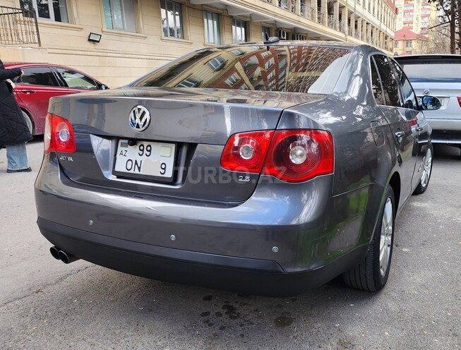 Volkswagen Jetta 2005, 417,000 km - 2.5 l - Bakı
