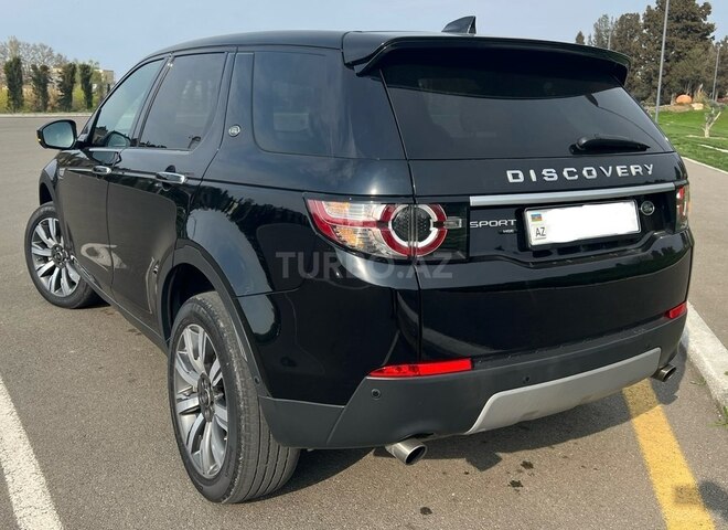 Land Rover Discovery Sport-3