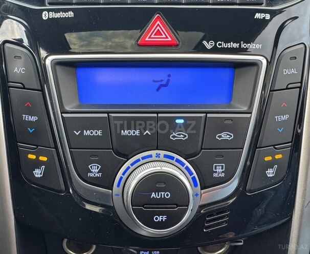 Hyundai i30 2012, 221,000 km - 1.6 l - Bakı
