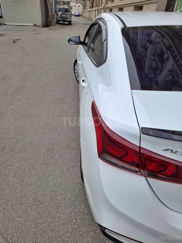 Hyundai Accent 2019, 176,000 km - 1.6 л - Bakı