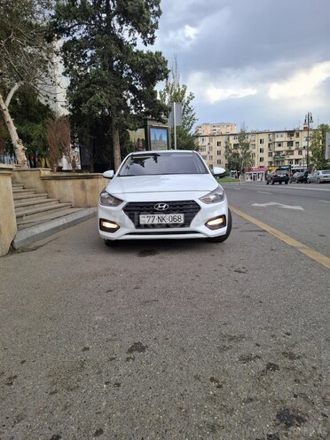 Hyundai Accent 2019, 176,000 km - 1.6 л - Bakı