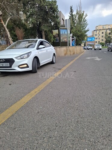 Hyundai Accent 2019, 176,000 km - 1.6 л - Bakı