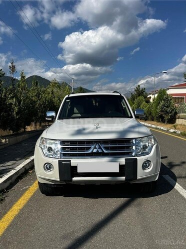 Mitsubishi Pajero 2010, 169,000 km - 3.5 л - Qəbələ