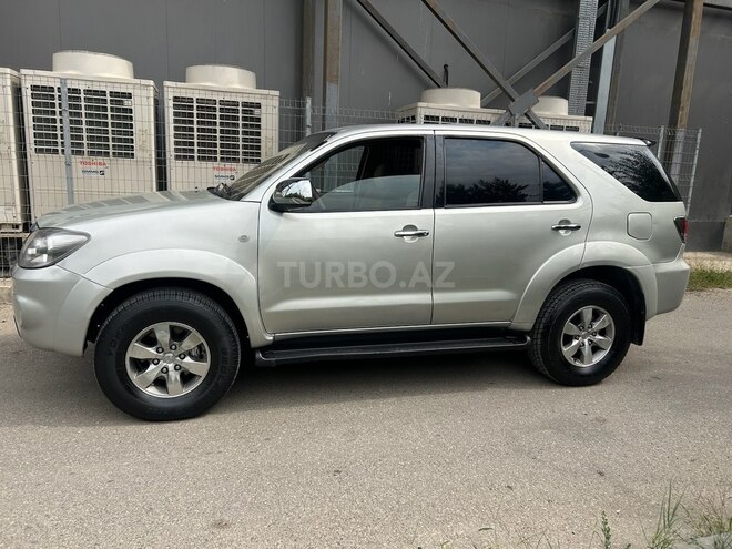 Toyota Fortuner 2008, 327,000 km - 2.7 л - Bakı