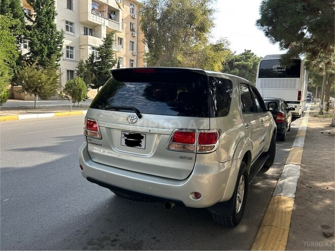 Toyota Fortuner 2008, 327,000 km - 2.7 л - Bakı