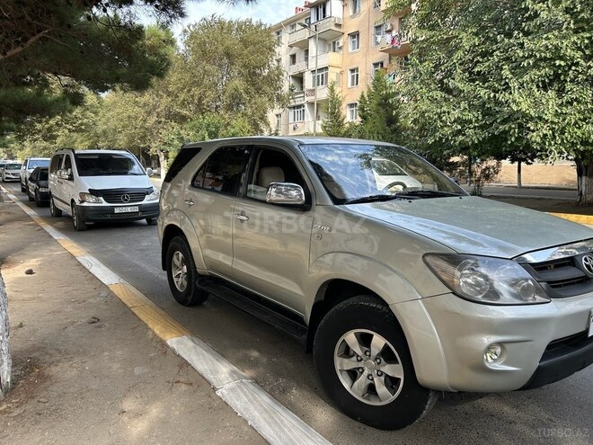 Toyota Fortuner 2008, 327,000 km - 2.7 л - Bakı