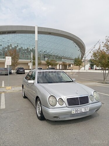 Mercedes E 200 1999, 280,000 km - 2.0 l - Bakı