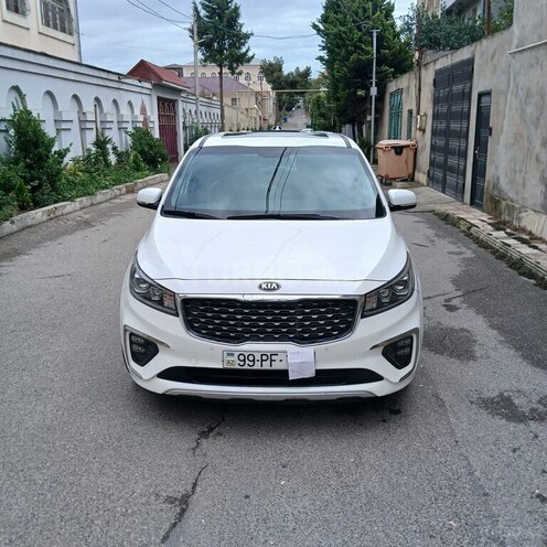 Kia Carnival 2019, 136,000 km - 2.2 l - Bakı