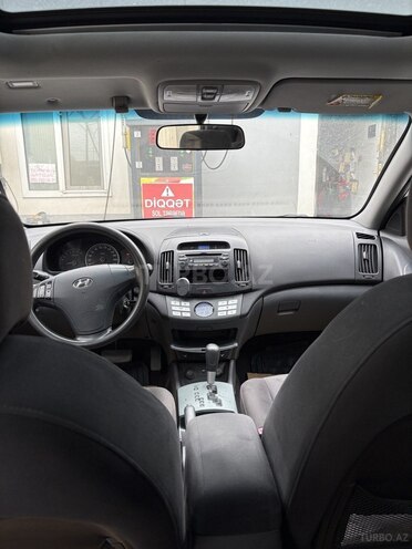 Hyundai Elantra 2009, 255,000 km - 1.6 л - Bakı