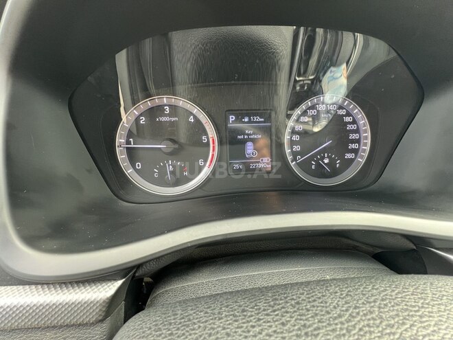 Hyundai Sonata 2017, 228,000 km - 1.7 l - Bakı