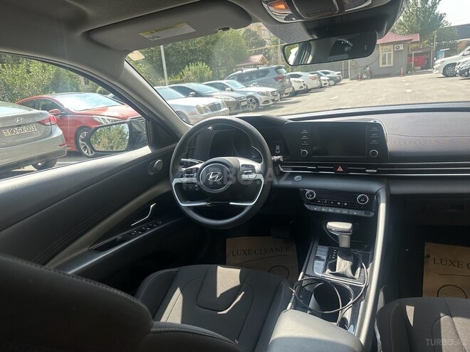 Hyundai Elantra 2023, 30,000 km - 1.6 л - Bakı