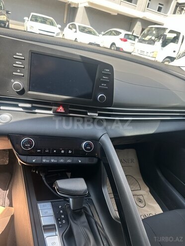 Hyundai Elantra 2023, 30,000 km - 1.6 л - Bakı