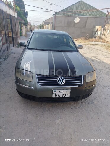 Volkswagen Passat 2002, 285,000 km - 1.8 l - Bakı