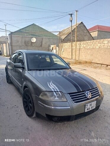 Volkswagen Passat 2002, 285,000 km - 1.8 l - Bakı