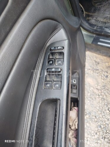 Volkswagen Passat 2002, 285,000 km - 1.8 l - Bakı