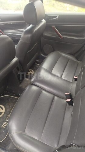 Volkswagen Passat 2002, 285,000 km - 1.8 l - Bakı