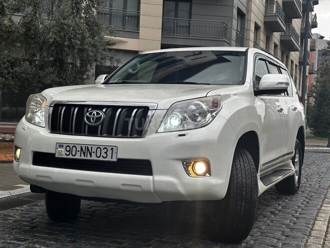 Toyota Land Cruiser Prado 2011, 270,000 km - 2.7 l - Bakı