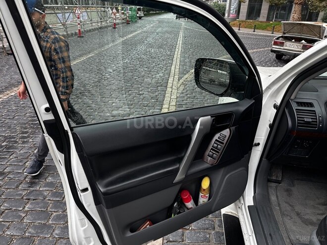 Toyota Land Cruiser Prado 2011, 270,000 km - 2.7 l - Bakı