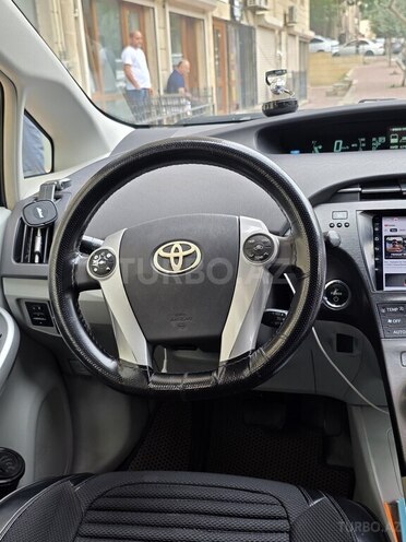 Toyota Prius 2010, 527,865 km - 1.8 л - Bakı