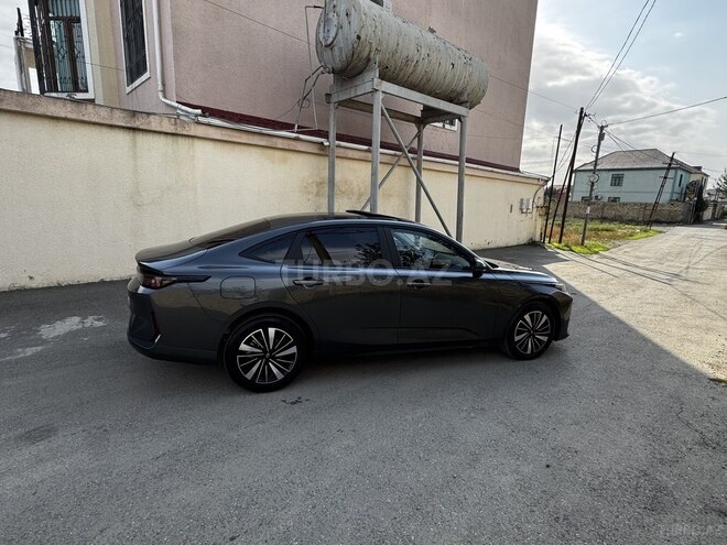 Changan Qiyuan A05 2025, 2,800 km - 1.5 л - Bakı