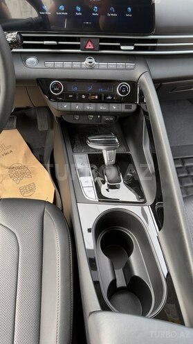 Hyundai Elantra 2024, 15,800 km - 1.5 л - Bakı
