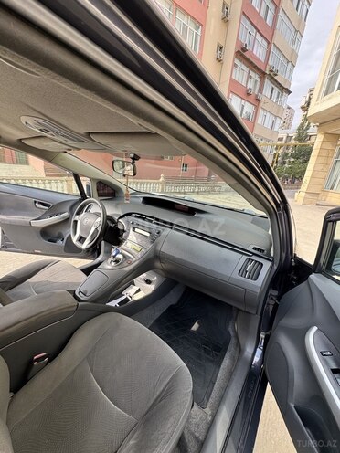 Toyota Prius 2010, 323,000 km - 1.8 l - Bakı