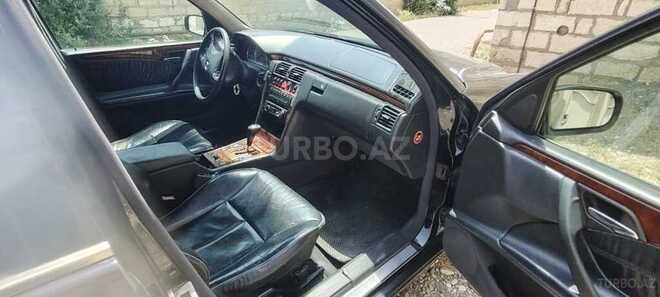 Mercedes E 280 2000, 276,275 km - 2.8 l - Qəbələ