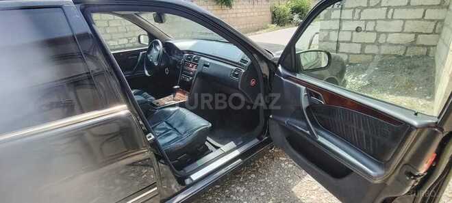 Mercedes E 280 2000, 276,275 km - 2.8 l - Qəbələ
