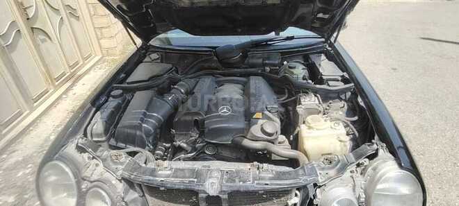 Mercedes E 280 2000, 276,275 km - 2.8 l - Qəbələ