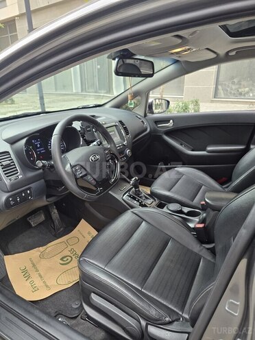 Kia K3 2016, 218,000 km - 1.6 л - Bakı