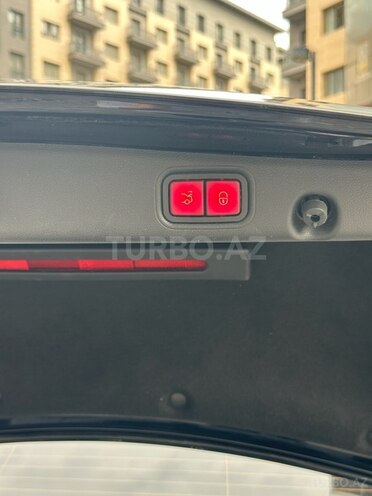 Mercedes E 300 e 4MATIC 2021, 57,000 km - 2.0 l - Bakı